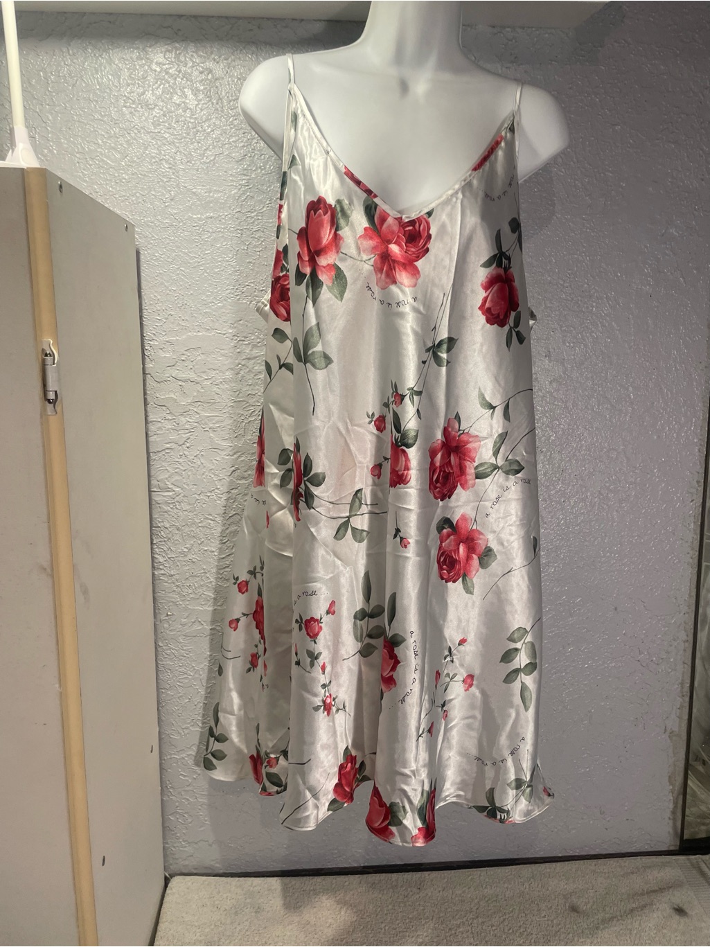 Silk-Feel White Floral Slip Dress With Red Rose Print